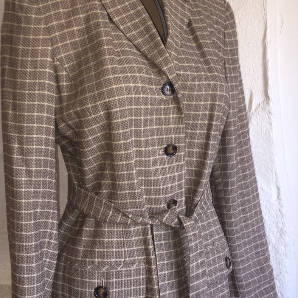 Ann Taylor belted Jacket, With pink undertones